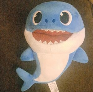 Baby Shark Daddy Shark Hand Puppet Tempo Changes W/ Hand Movement